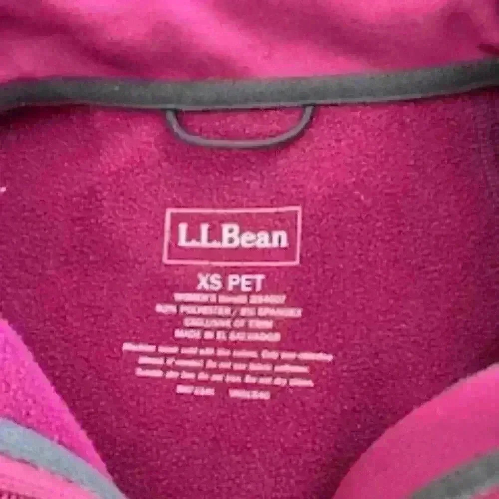 L.L.Bean  Zip Front Athletic Jacket, Fuchsia Color, Size XS PET - Picture 7 of 8